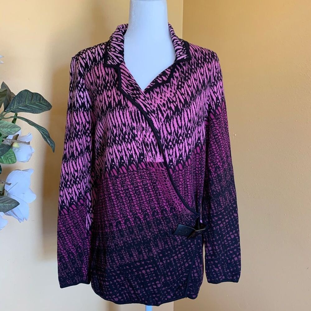Zozo Women's Sweater Purple Size Large Animal Print Women Tunic Sweater